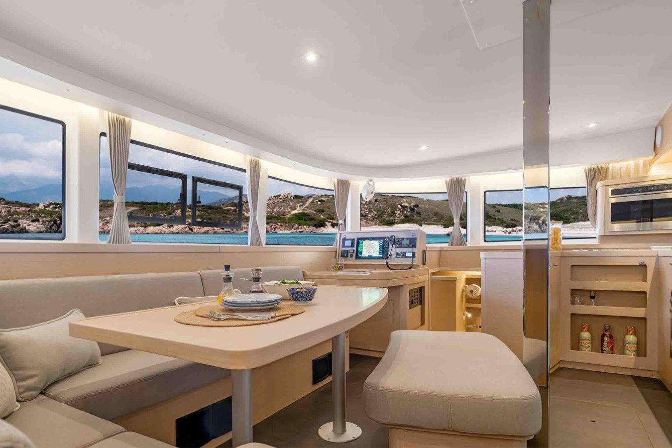 Lagoon 42 - Lagoon price