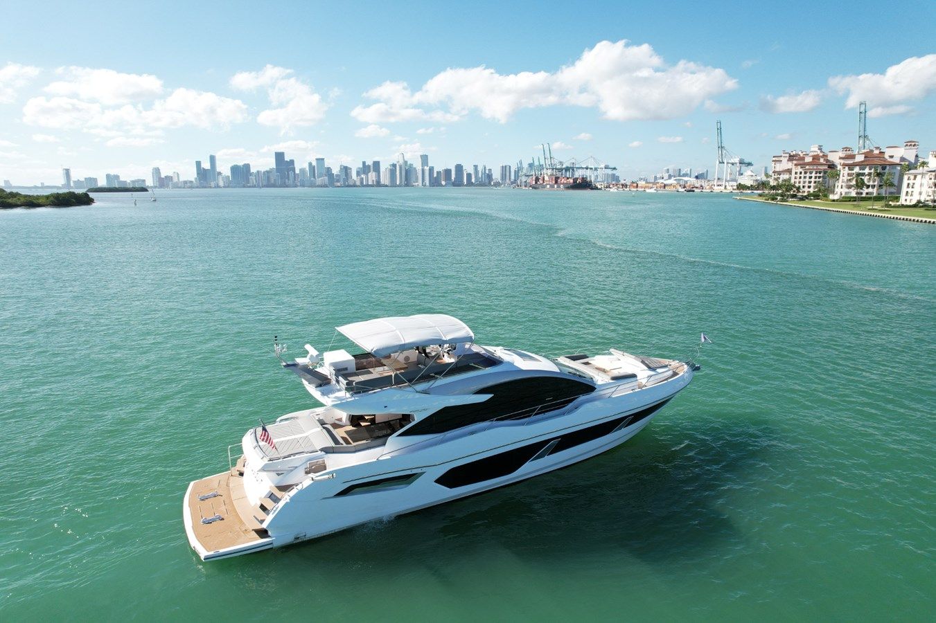 Продажа яхты - 74 Sport Yacht