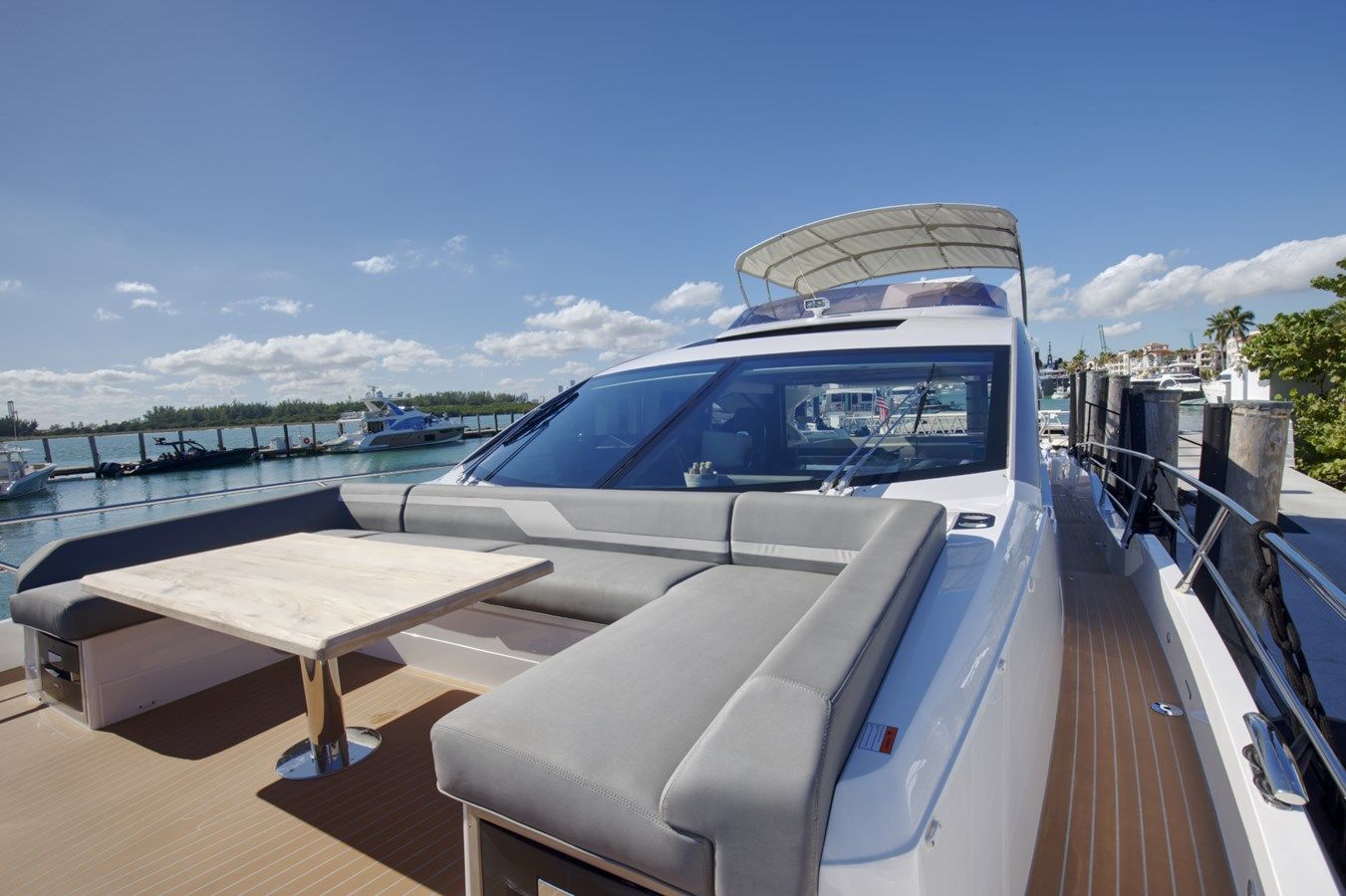 Продажа яхты - - Sunseeker