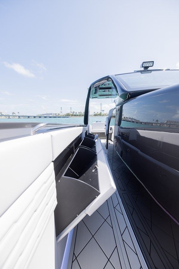 Nighthawk - Cigarette Racing price