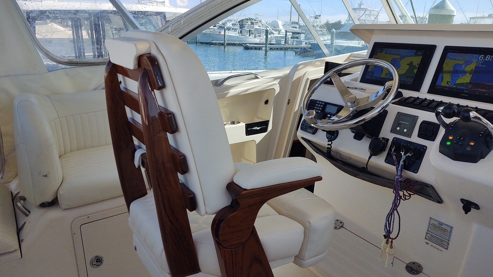 Продажа яхты - - GRADY-WHITE