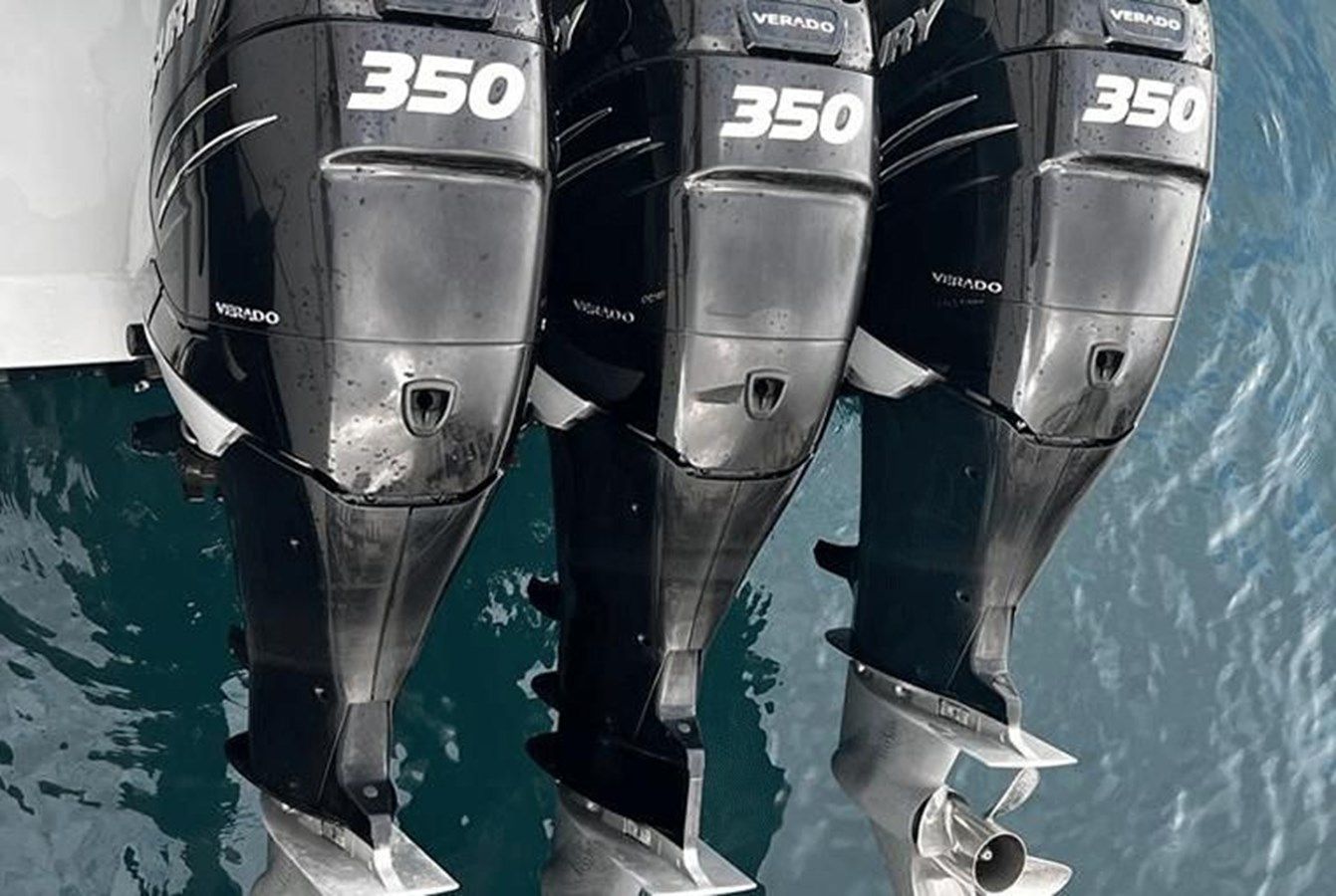 ESCAPE - Cigarette Racing price