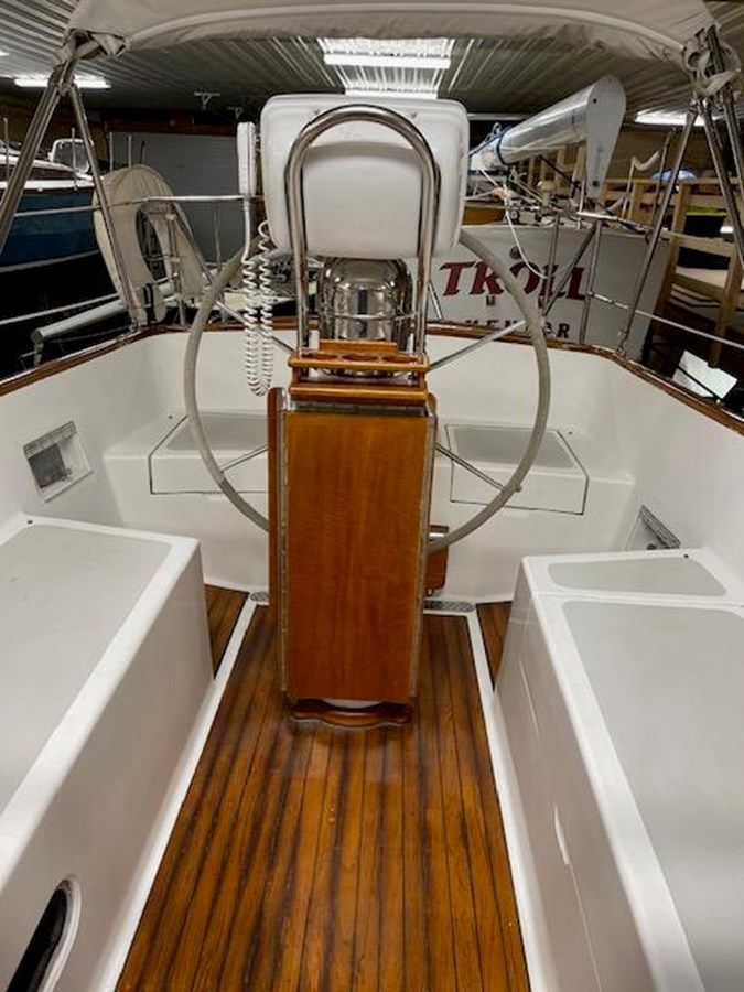 Купить яхту TRILLIUM 42 в Shestakov Yacht Sales