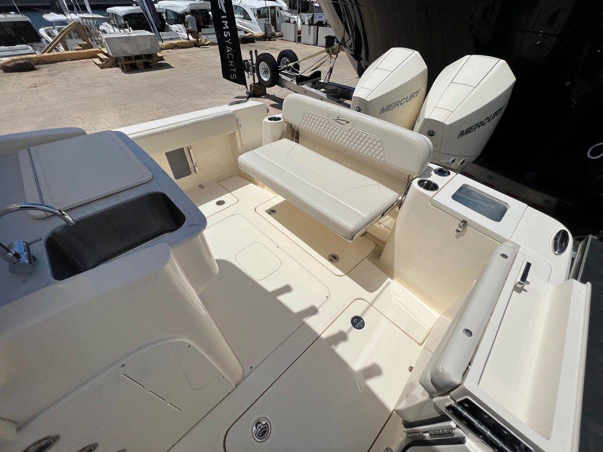 Buy a yacht No Name - SCOUT BOATS