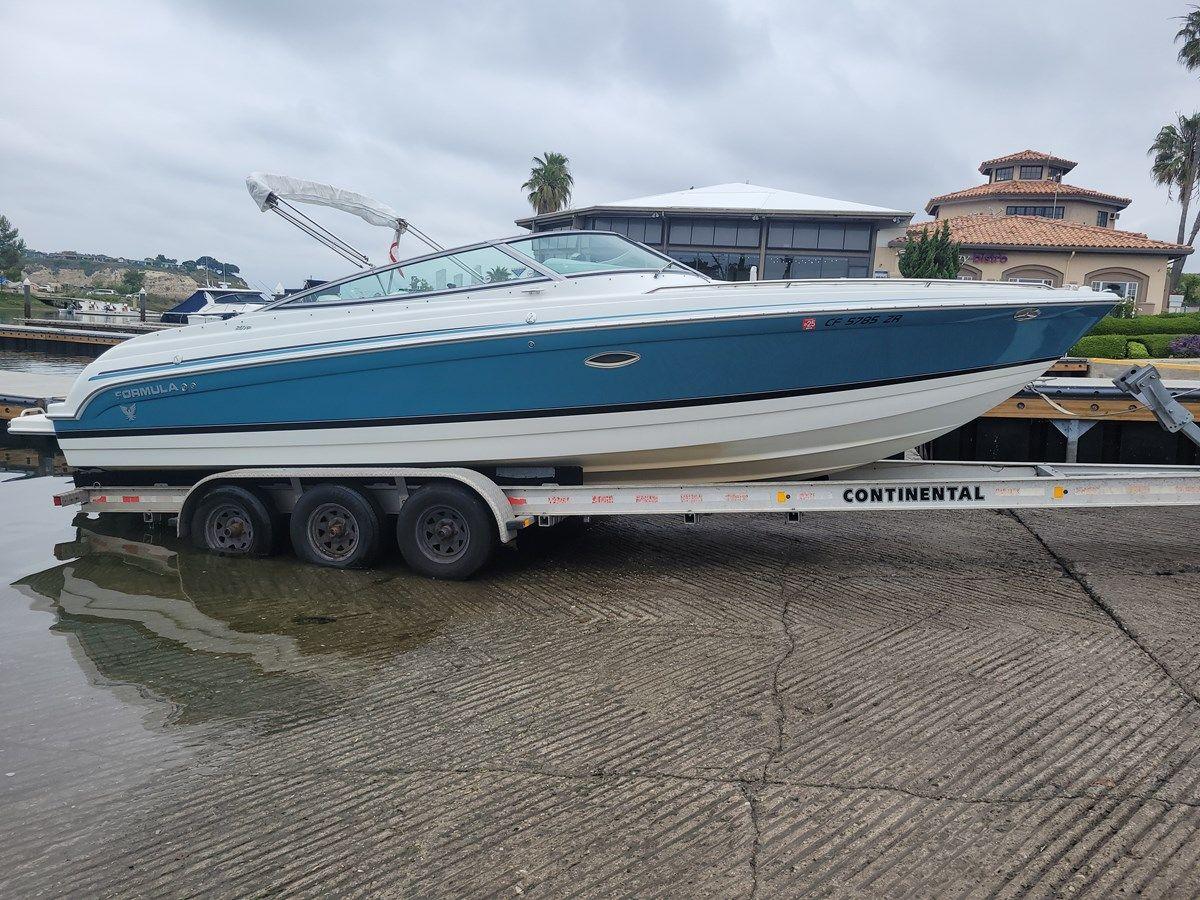 best yacht sales deals C Worth E 26 Bow Rider