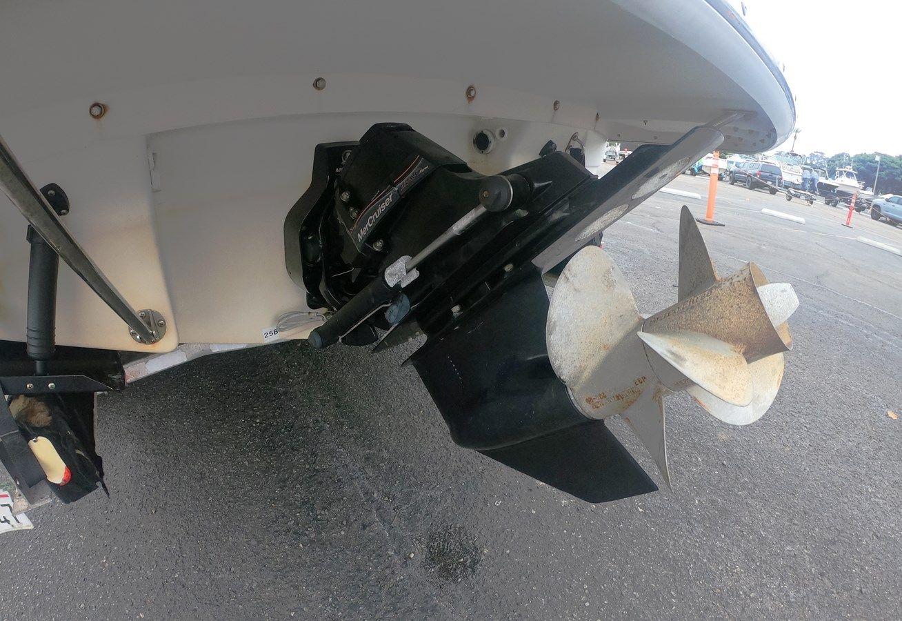 Buy a C Worth E 26 Bow Rider 27 at Shestakov Yacht Sales