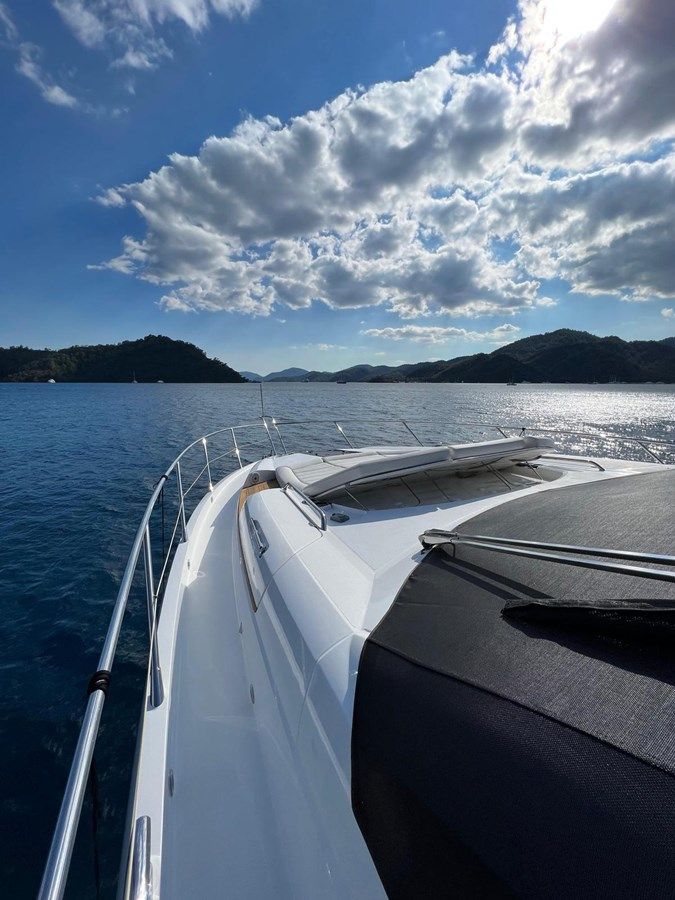 best yacht sales deals Escape - Sunseeker