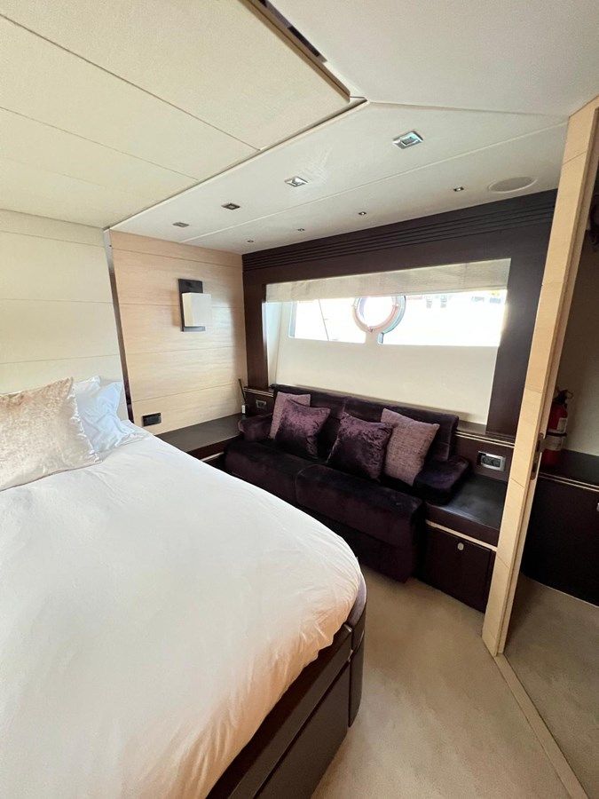 Escape - Sunseeker yacht sale