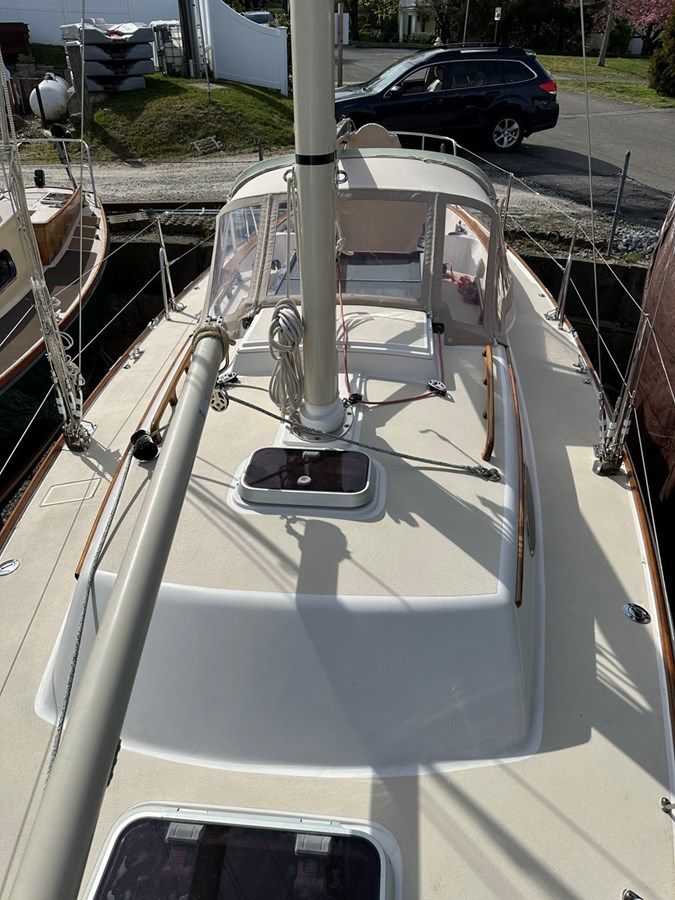 HERON 33 yacht sale