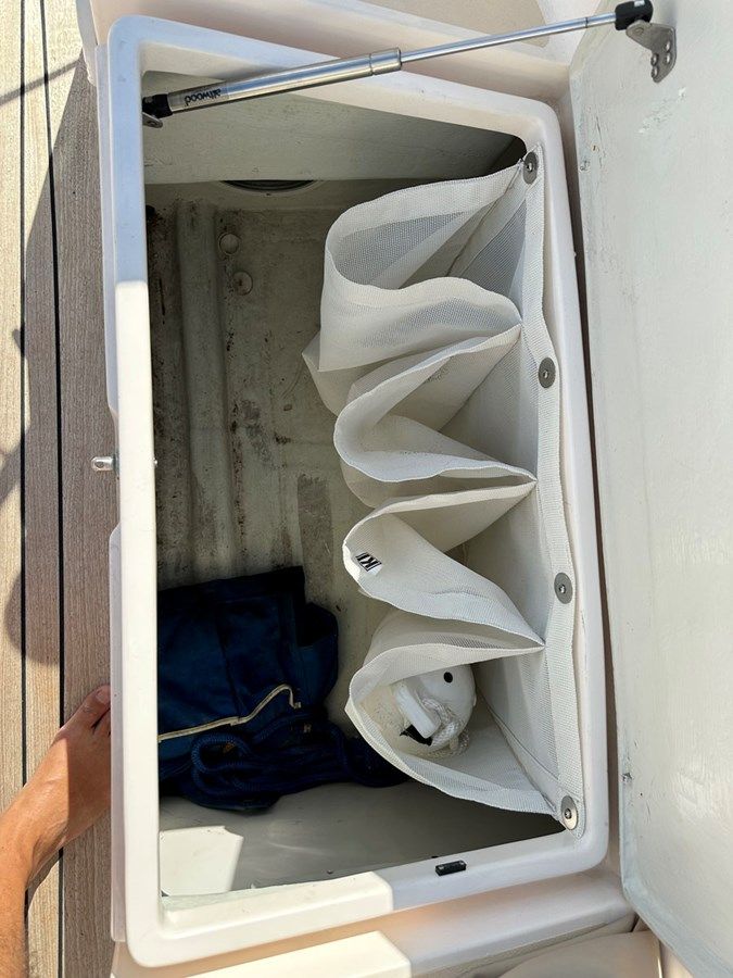 Buy a yacht HERON - ALERION