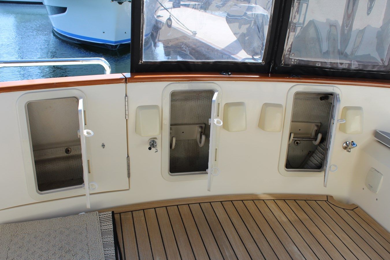 RED OCTOBER 1999 price