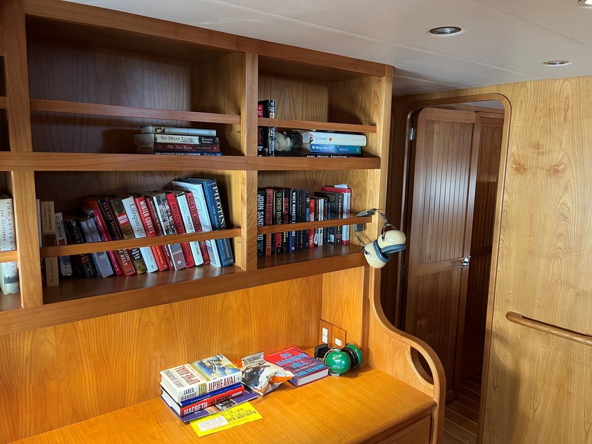 Papa Whiskey - Kadey-Krogen