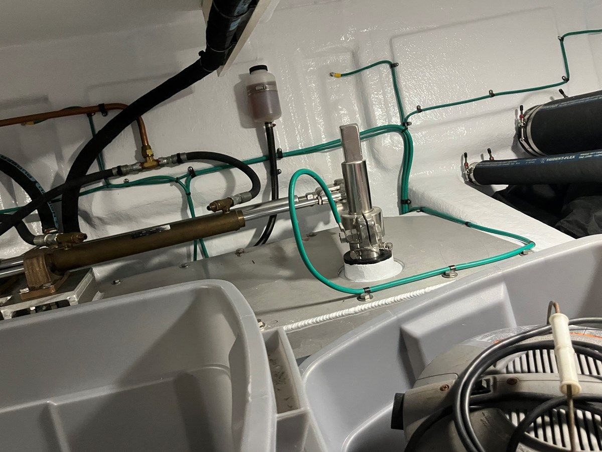 Продажа яхты Papa Whiskey - Kadey-Krogen