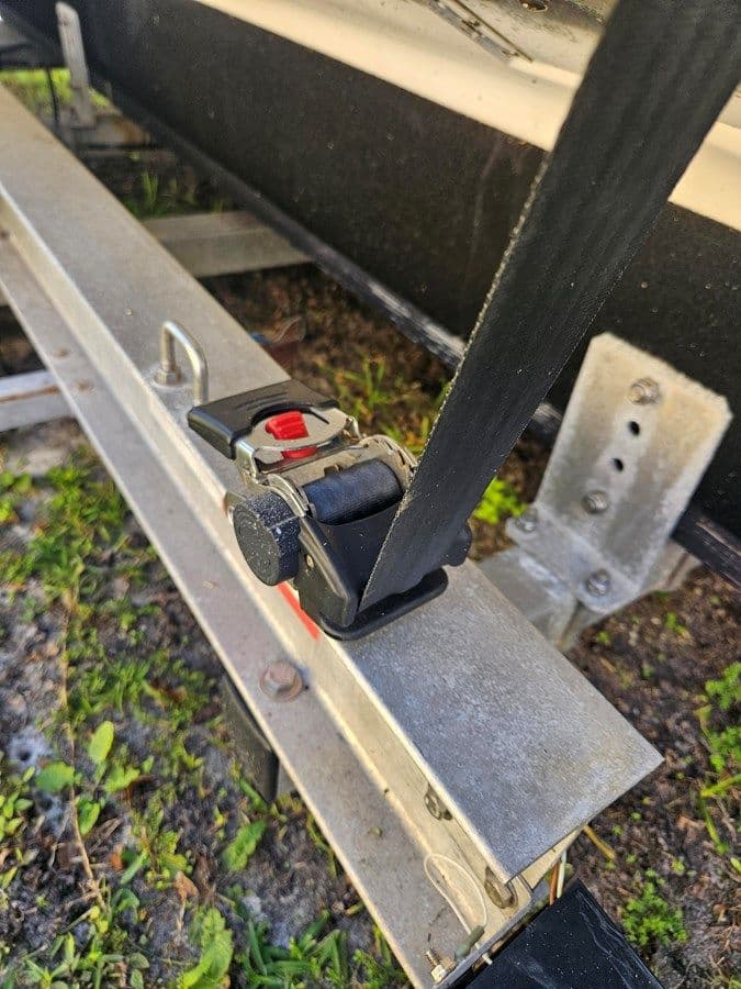 Buy a yacht Alternating currents II - SEA HUNT