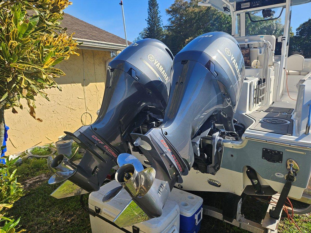 Alternating currents II - SEA HUNT