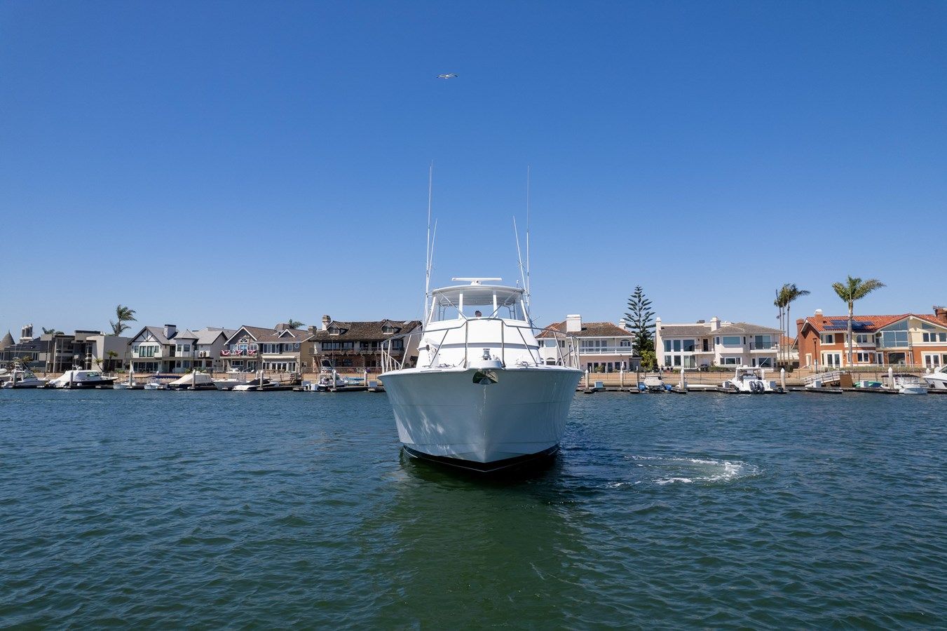 Buy a yacht Titus 60 Convertible