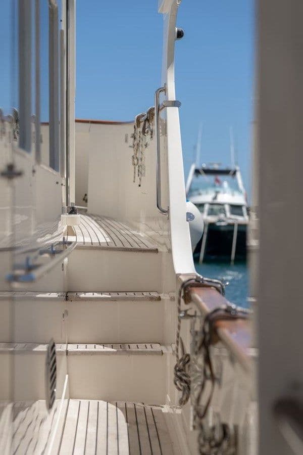 Buy a SARAH BELLE III 65 at Shestakov Yacht Sales