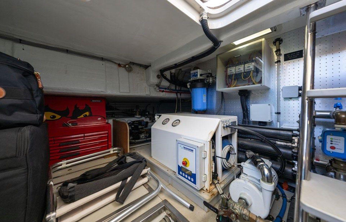 best yacht sales deals SARAH BELLE III - FLEMING YACHTS