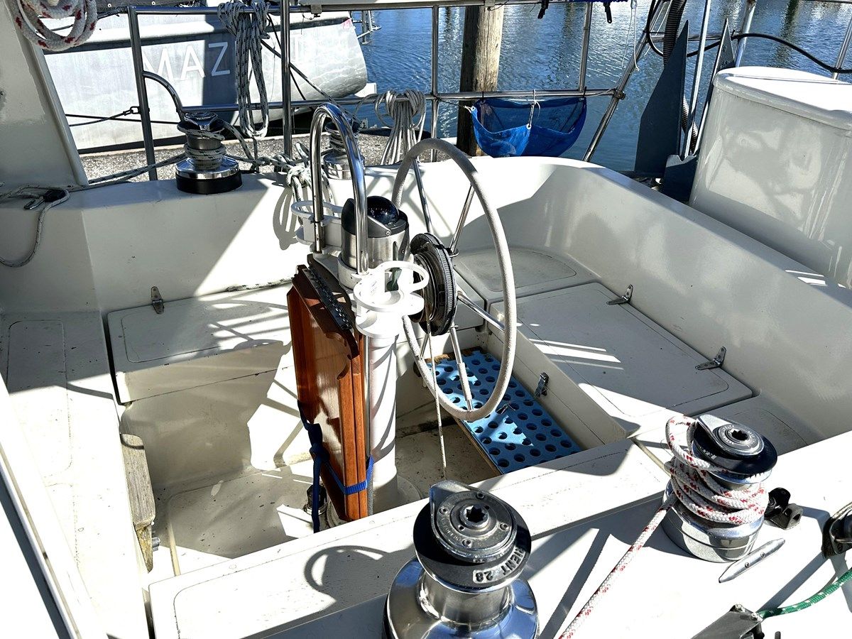 best yacht sales deals Sidewinder 39