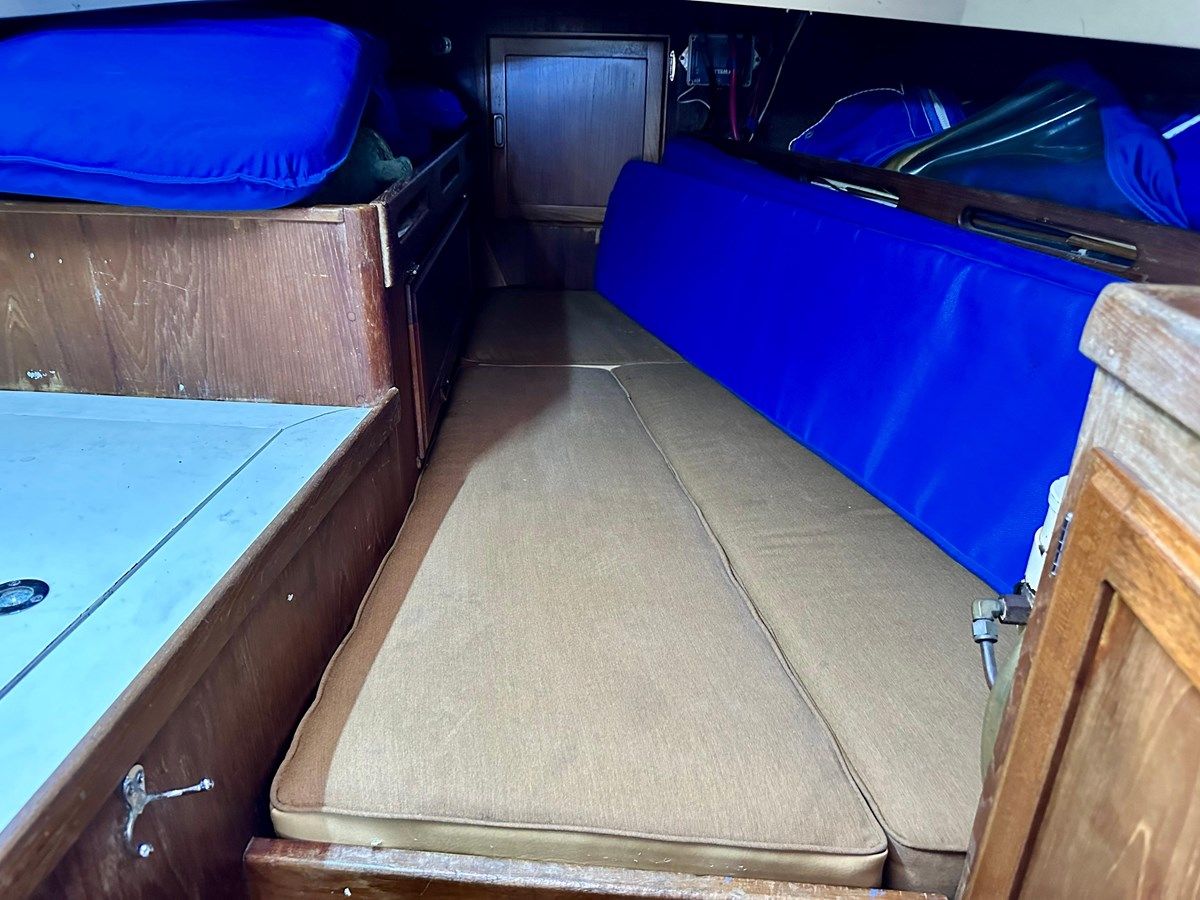 best yacht sales deals Sidewinder 40