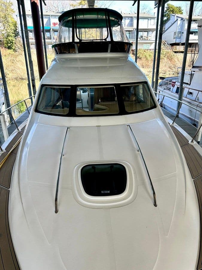 Лучшая цена на 2005 Sea Ray 420 Sedan Bridge - SEA RAY