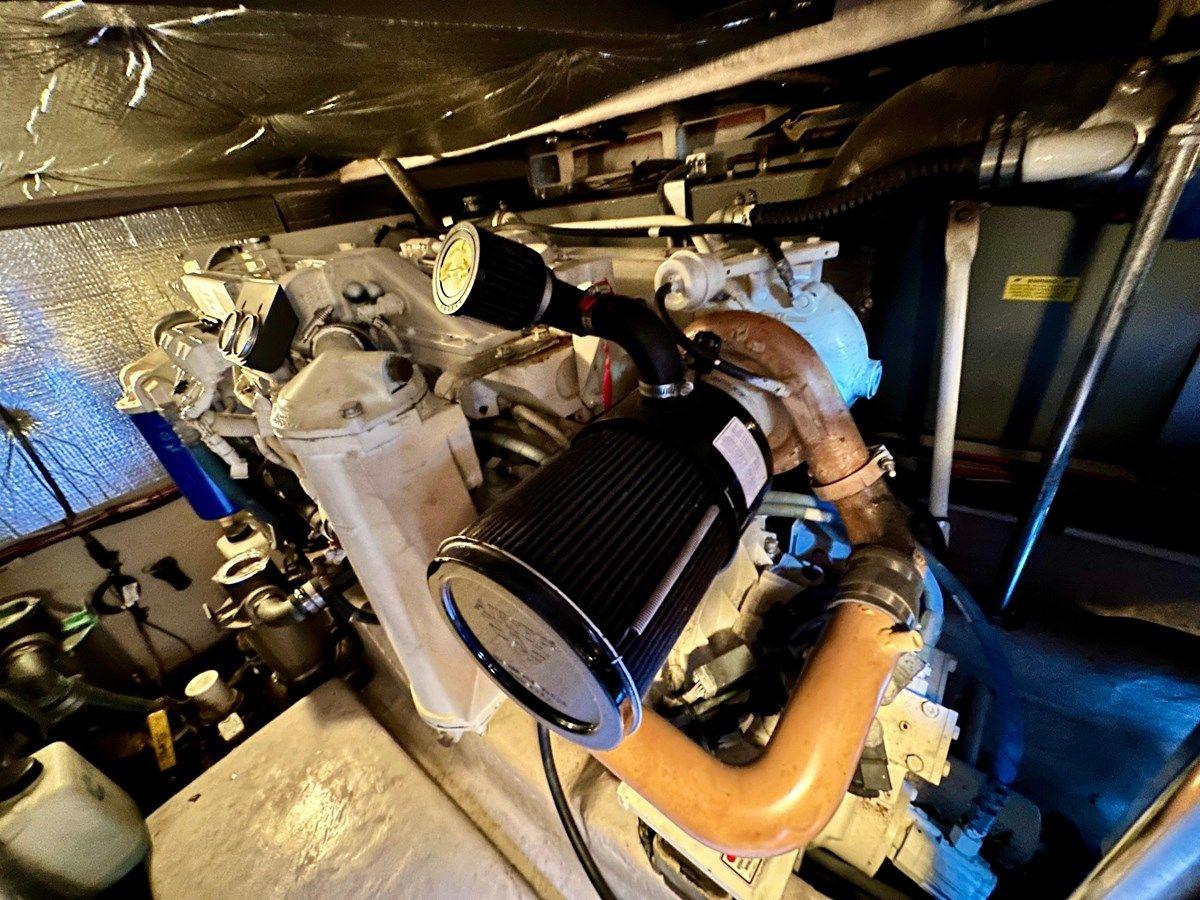 Купить яхту 2005 Sea Ray 420 Sedan Bridge 2005 в Shestakov Yacht Sales