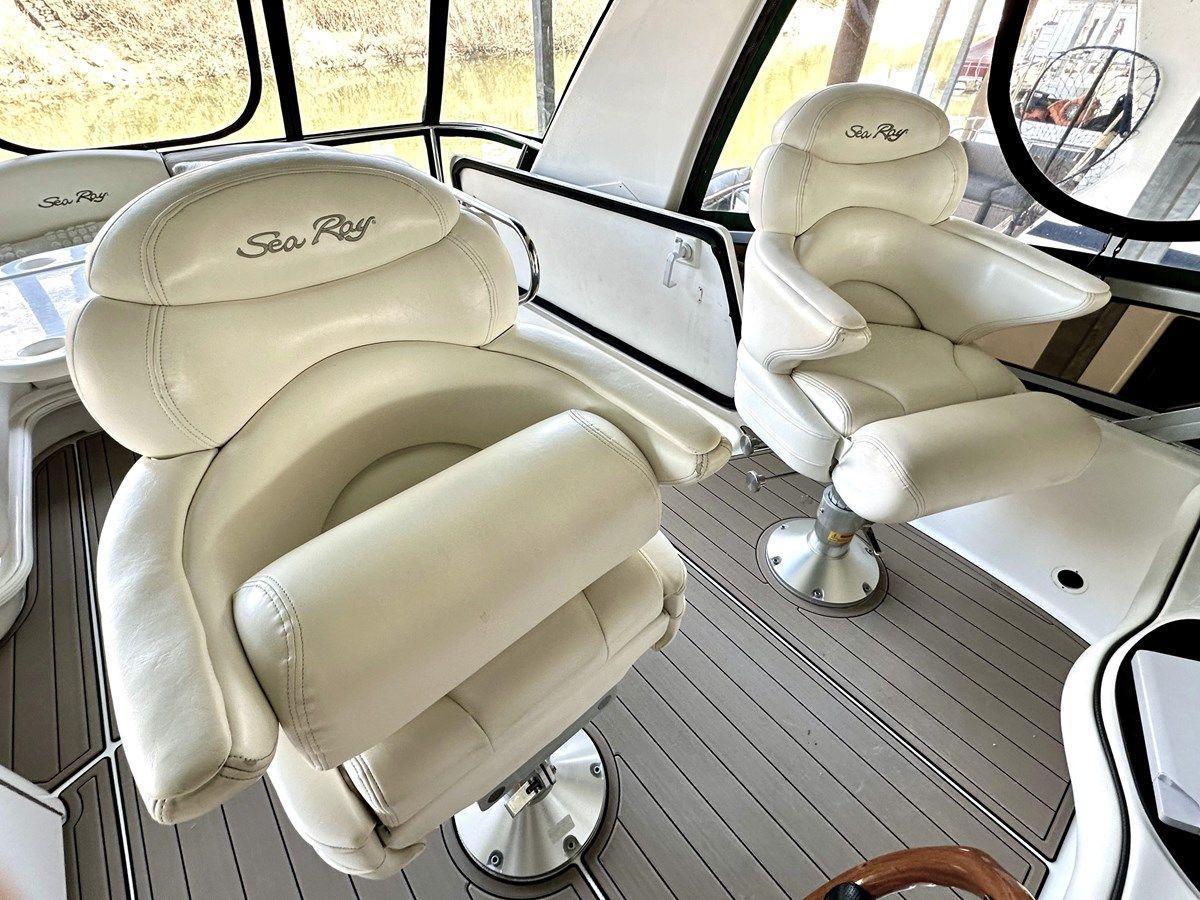 Купить 2005 Sea Ray 420 Sedan Bridge 45