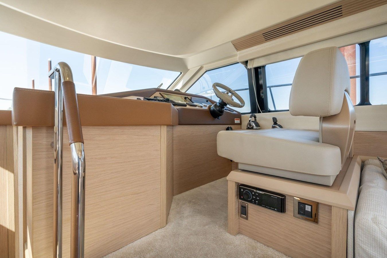 2018 Beneteau Monte Carlo MC4 - Beneteau yacht sale
