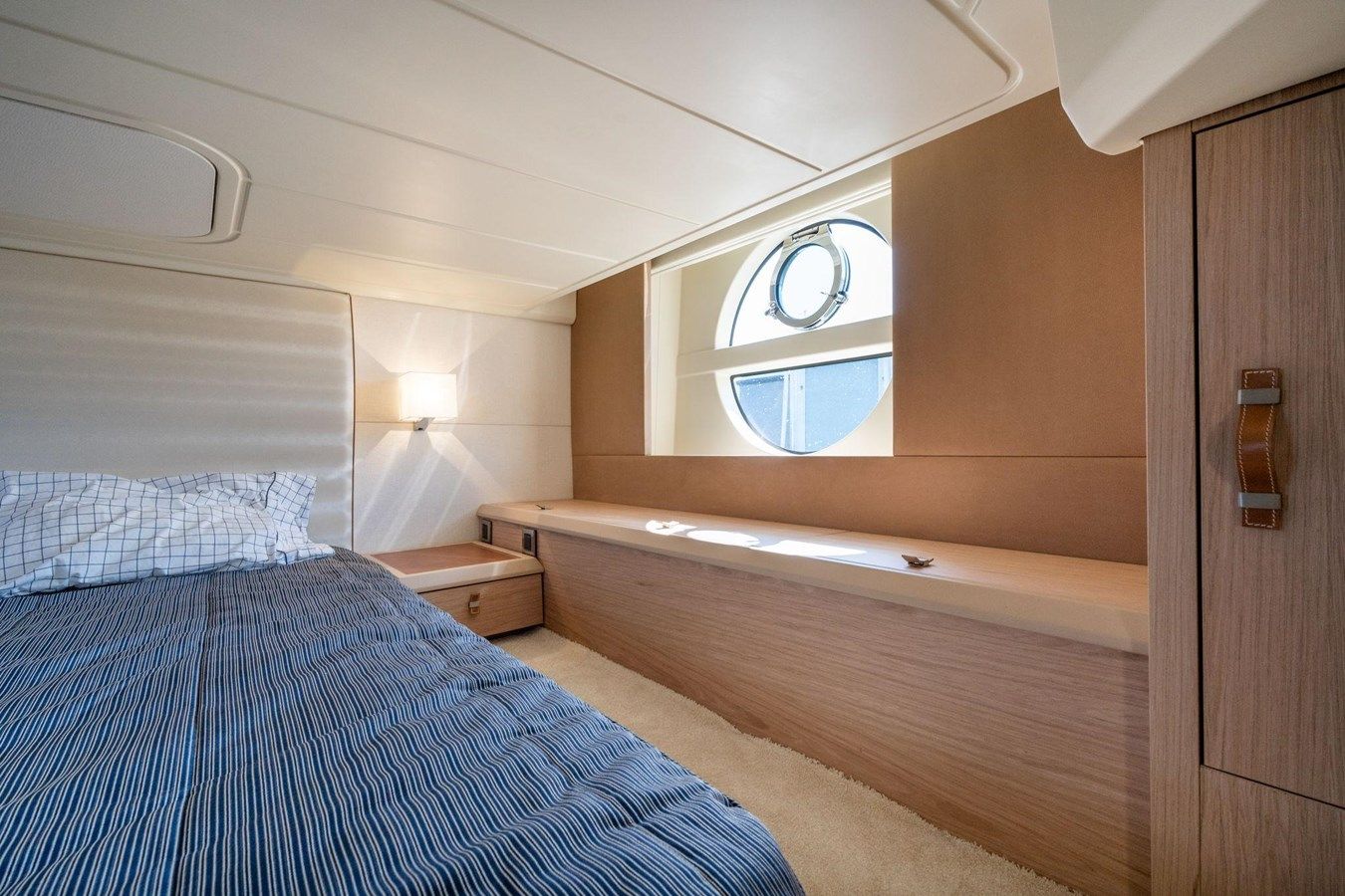 Buy a yacht 2018 Beneteau Monte Carlo MC4 - Beneteau