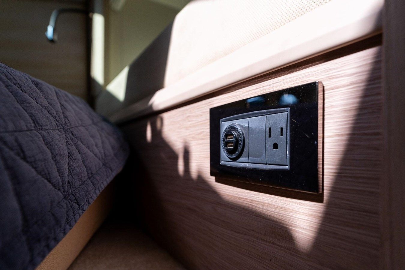 best yacht sales deals 2018 Beneteau Monte Carlo MC4 - Beneteau