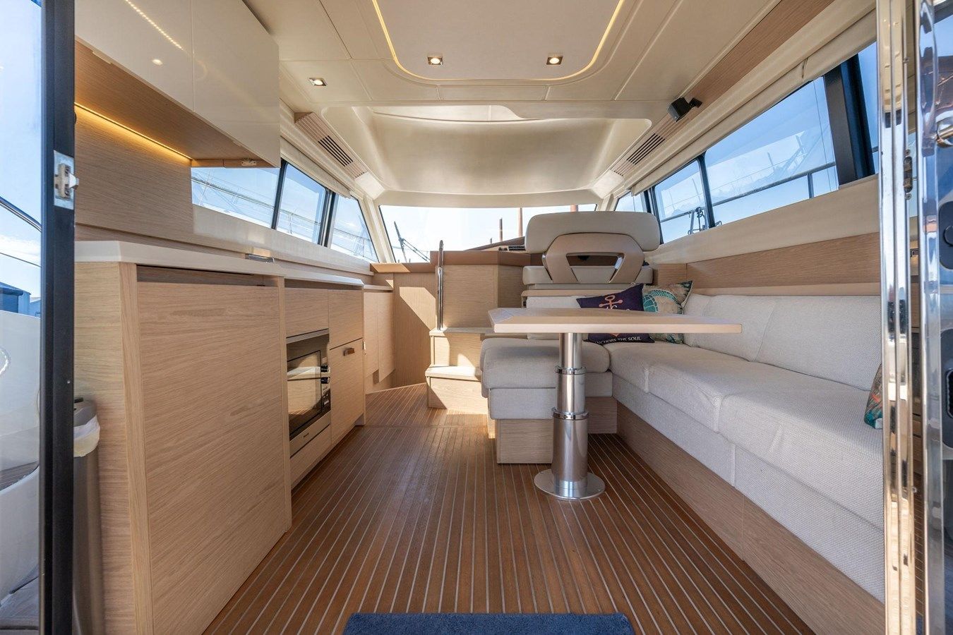 2018 Beneteau Monte Carlo MC4 - Beneteau yacht sale
