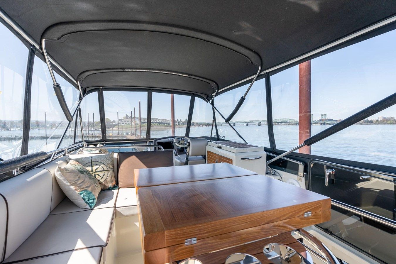 best yacht sales deals 2018 Beneteau Monte Carlo MC4