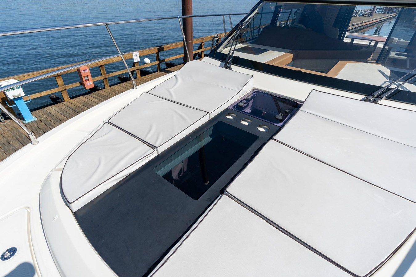 the best price on 2018 Beneteau Monte Carlo MC4