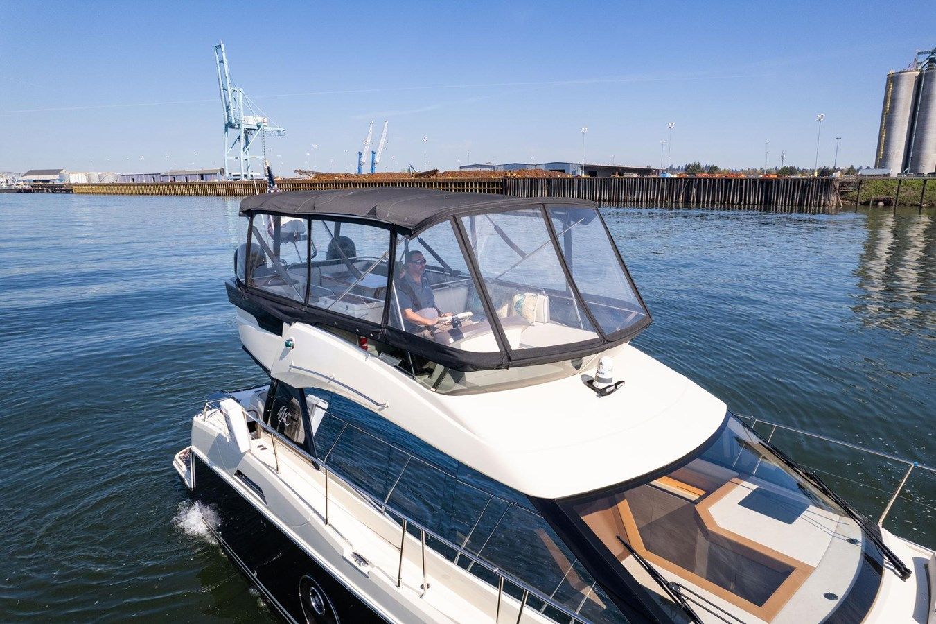 2018 Beneteau Monte Carlo MC4 - Beneteau yacht sale