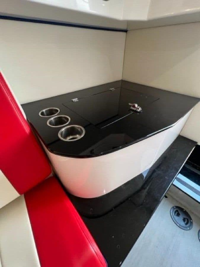 Buy a yacht Cigarette 42' X 2016