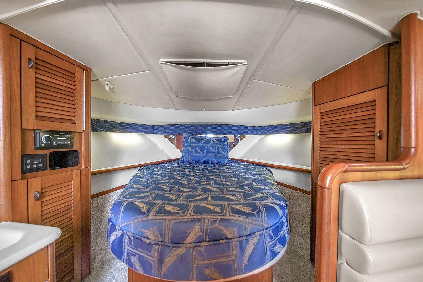 Купить Pursuit 3400 Express 2002