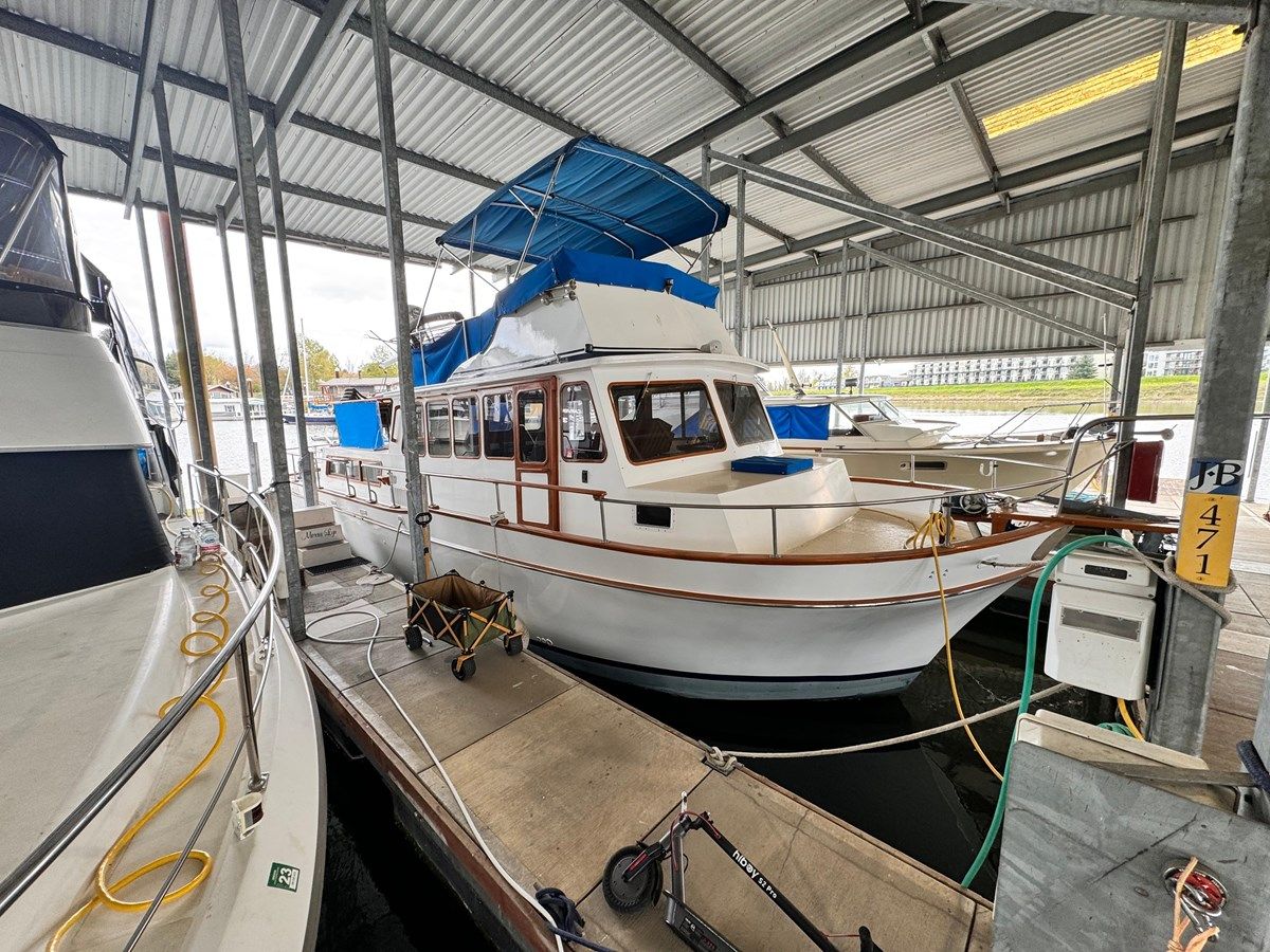 Купить яхту 1976 Californian Aft Cabin - CALIFORNIAN в Shestakov Yacht Sales