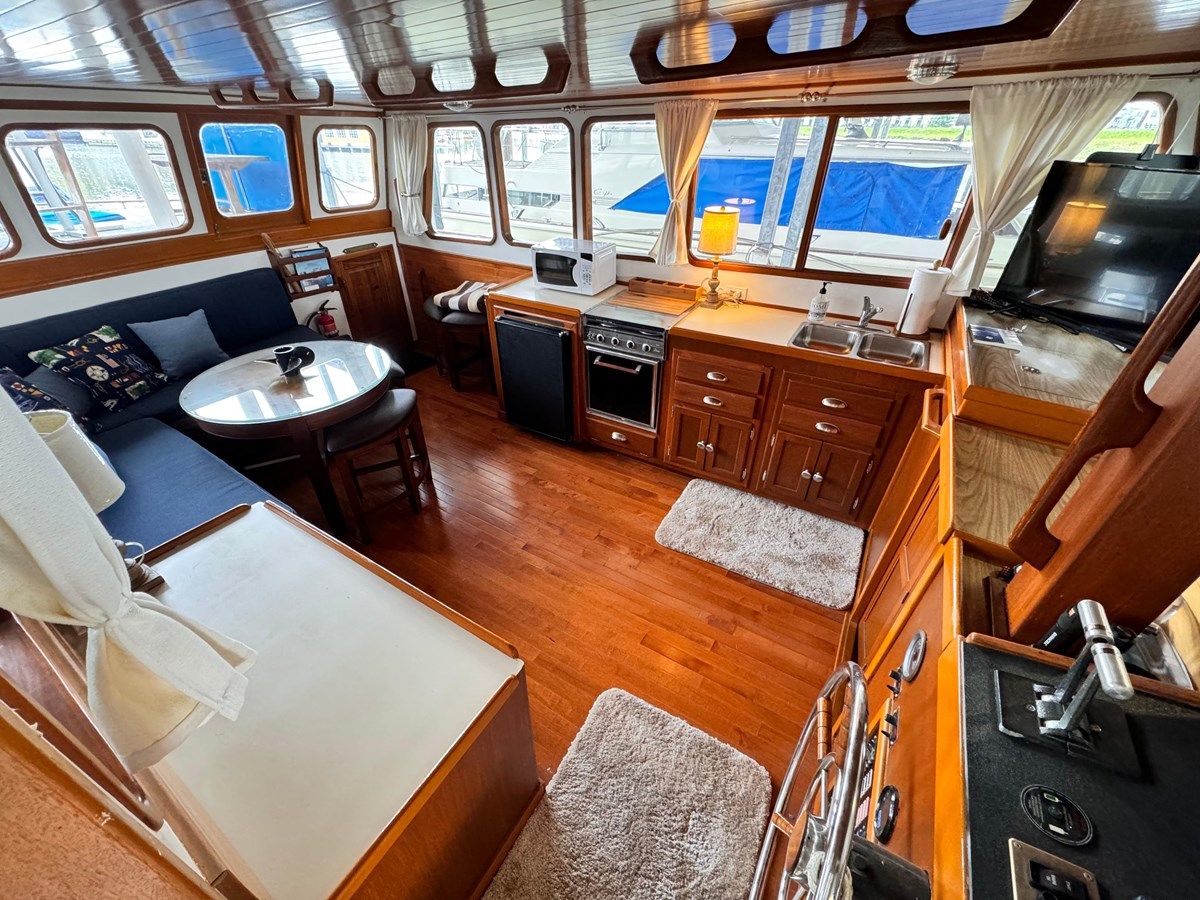 Стоимость яхты 1976 Californian Aft Cabin 42