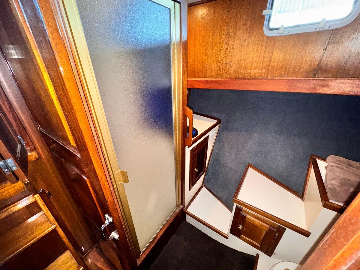 Стоимость яхты 1976 Californian Aft Cabin - CALIFORNIAN