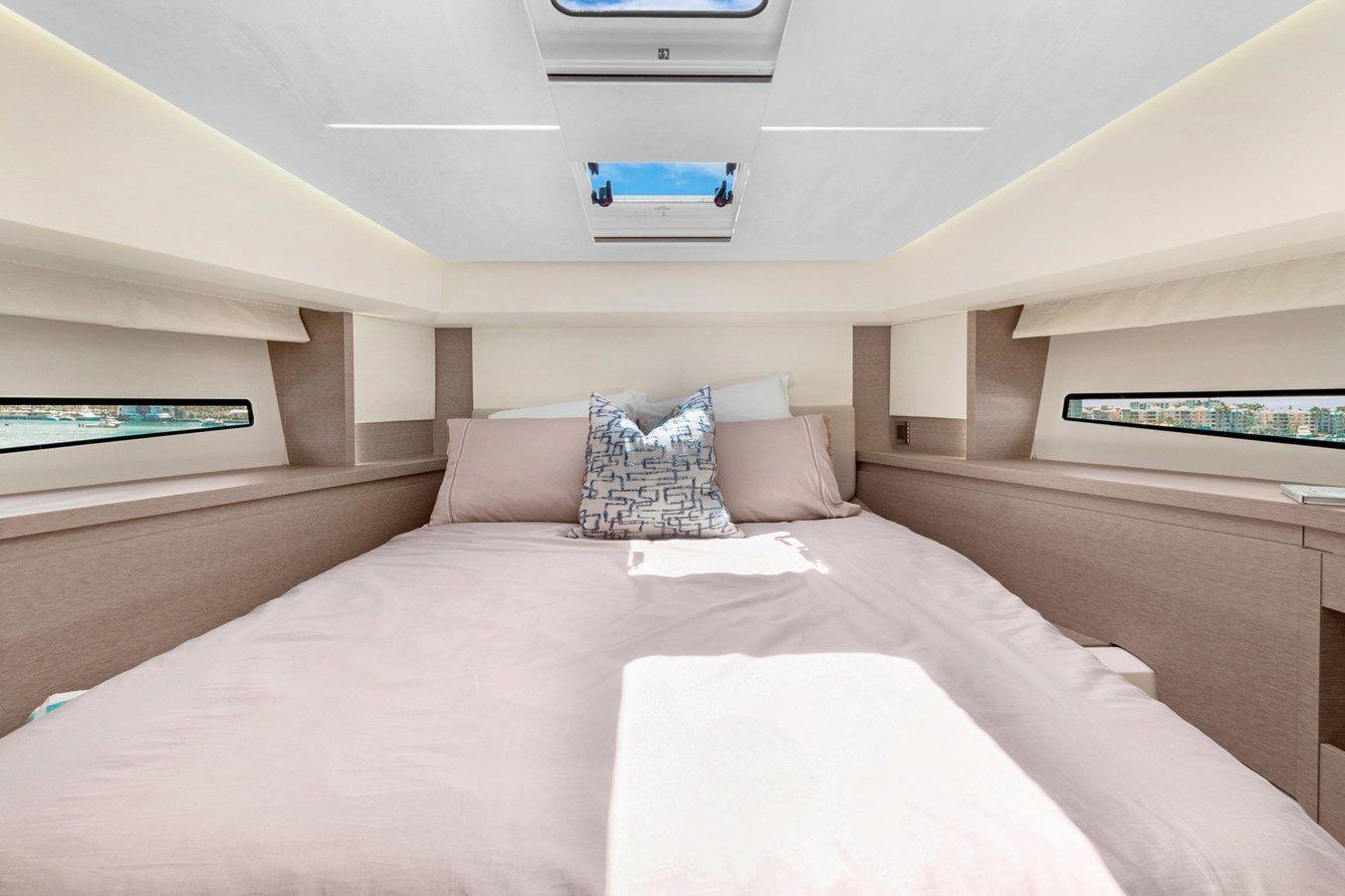 Buy a yacht LUCKY ONE 460S