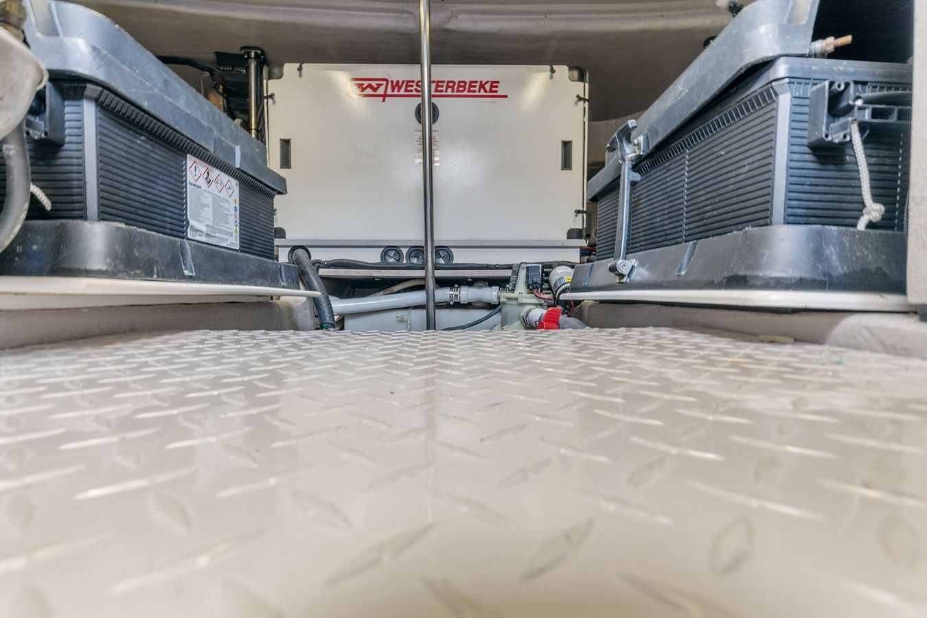 Купить яхту - 2002 в Shestakov Yacht Sales