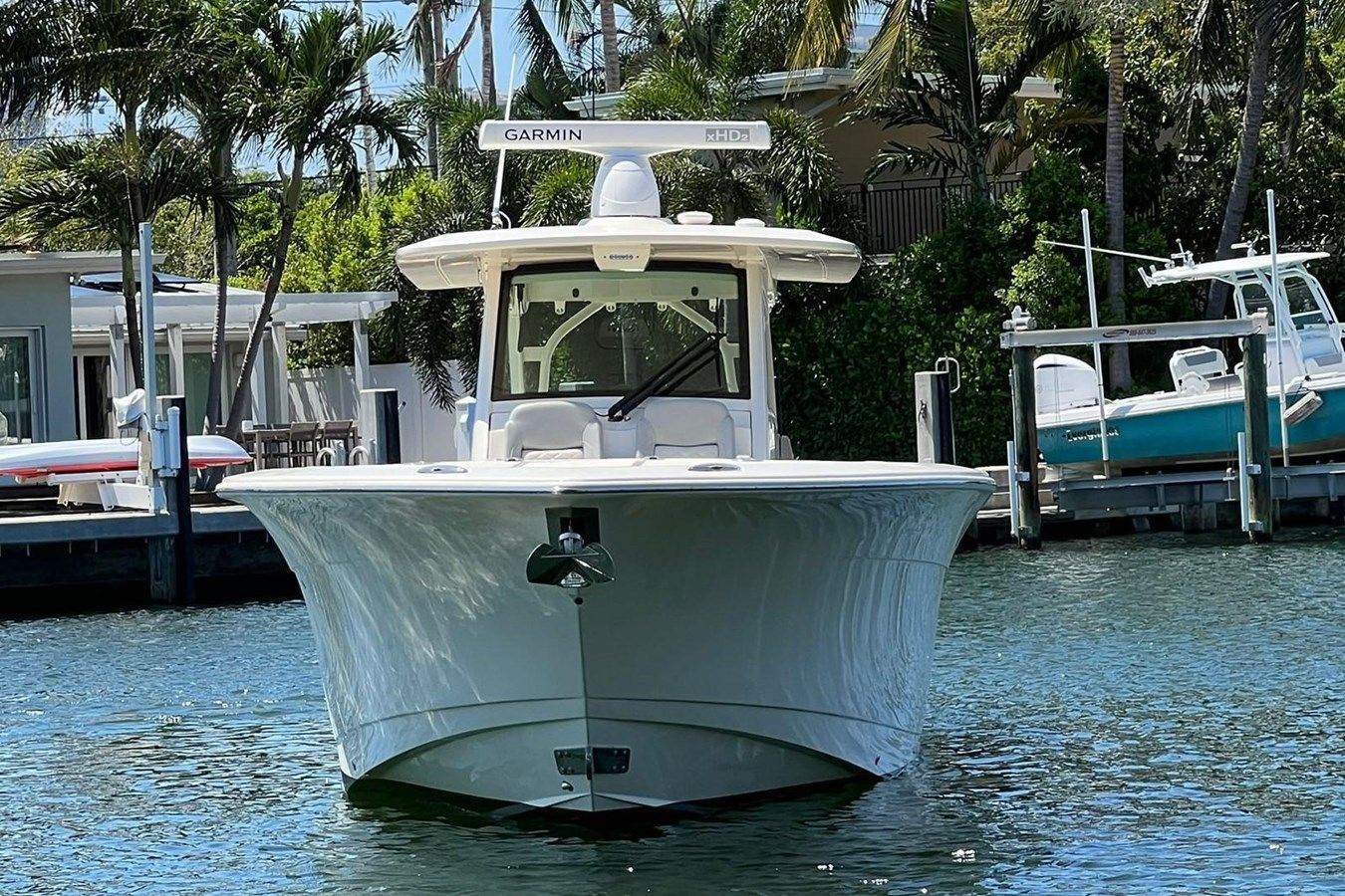 the best price on No Name 355 LXF