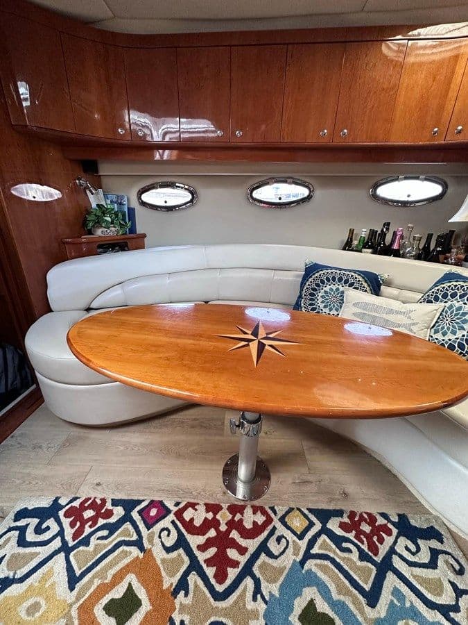 2005 Regal Commodore 4260 44