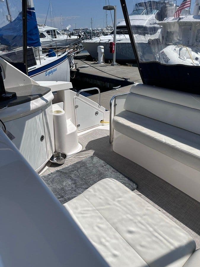 2005 Regal Commodore 4260 - Regal