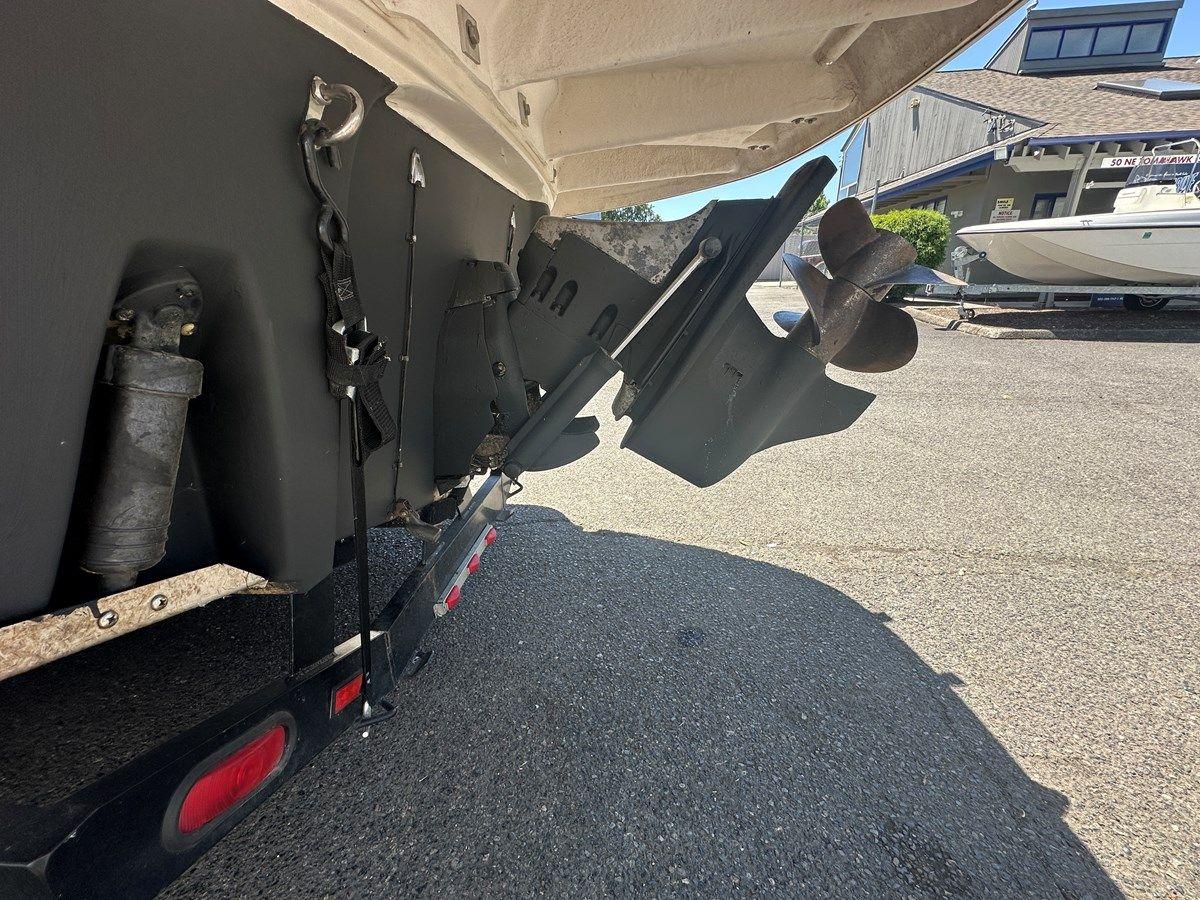 Лучшая цена на 2004 245 Monterey 245 CR