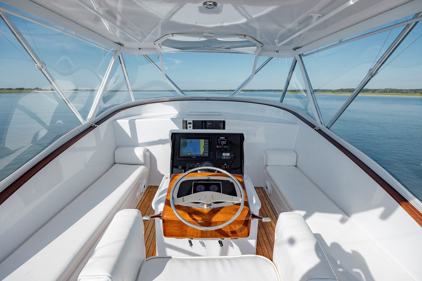 Лучшая цена на Nuts and Bolts 35