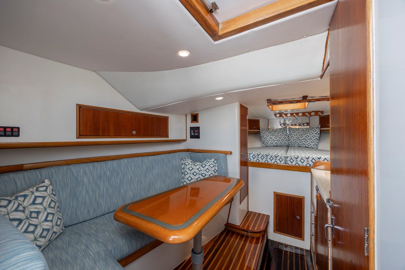 Купить яхту Nuts and Bolts 1998 в Shestakov Yacht Sales