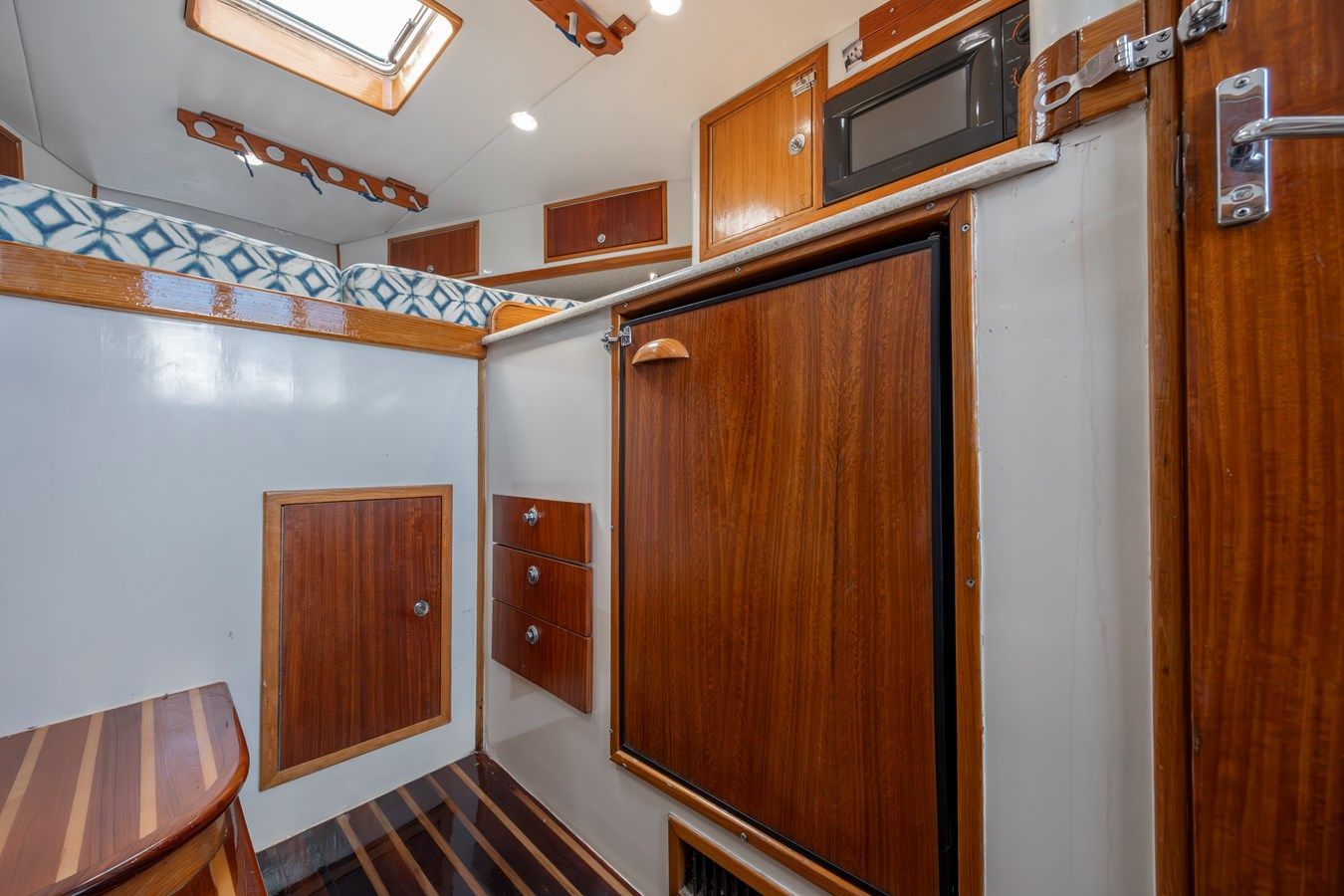 Купить яхту Nuts and Bolts - SCOPINICH в Shestakov Yacht Sales