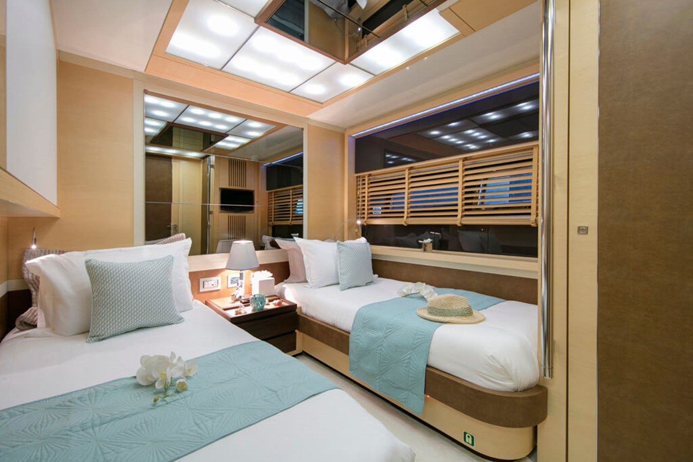 Купить яхту BAIA 100 98 в Shestakov Yacht Sales