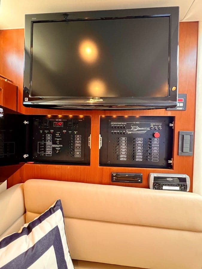 best yacht sales deals Whitebird - WELLCRAFT